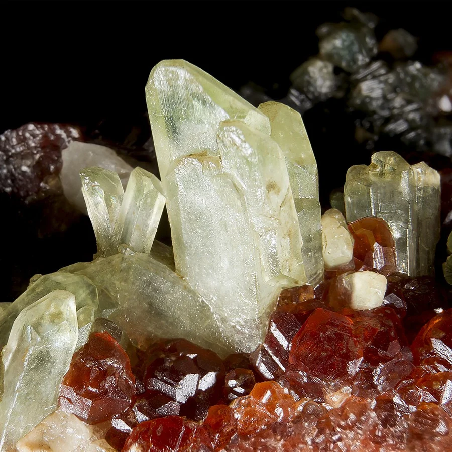 Diopside - natural crystal example