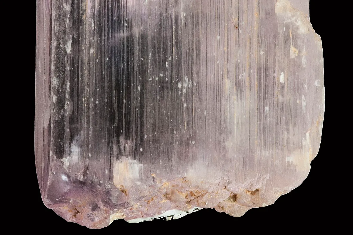 Kunzite - exemple de pierre naturelle